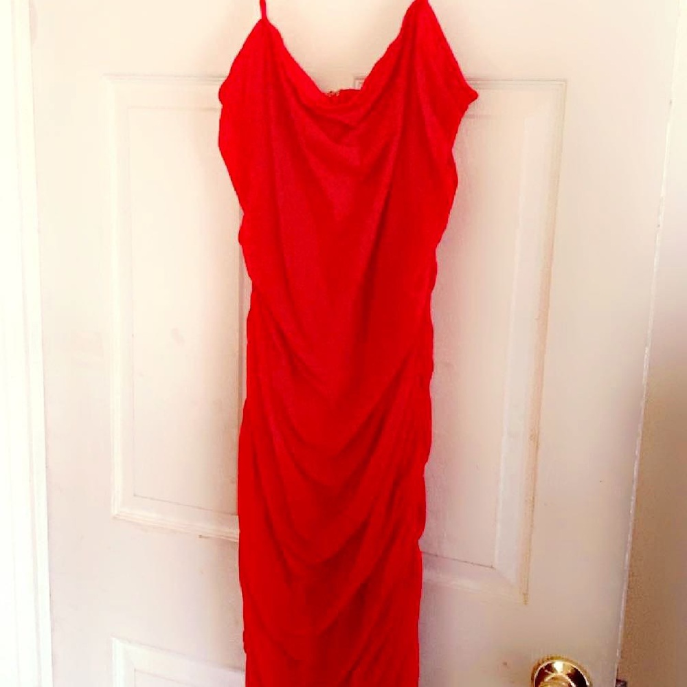 Red dress Fashion Nova